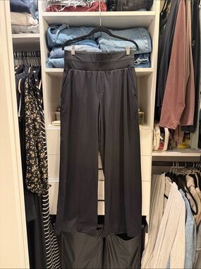 Lou & Grey Black Wide-Leg Pull-On Pants
